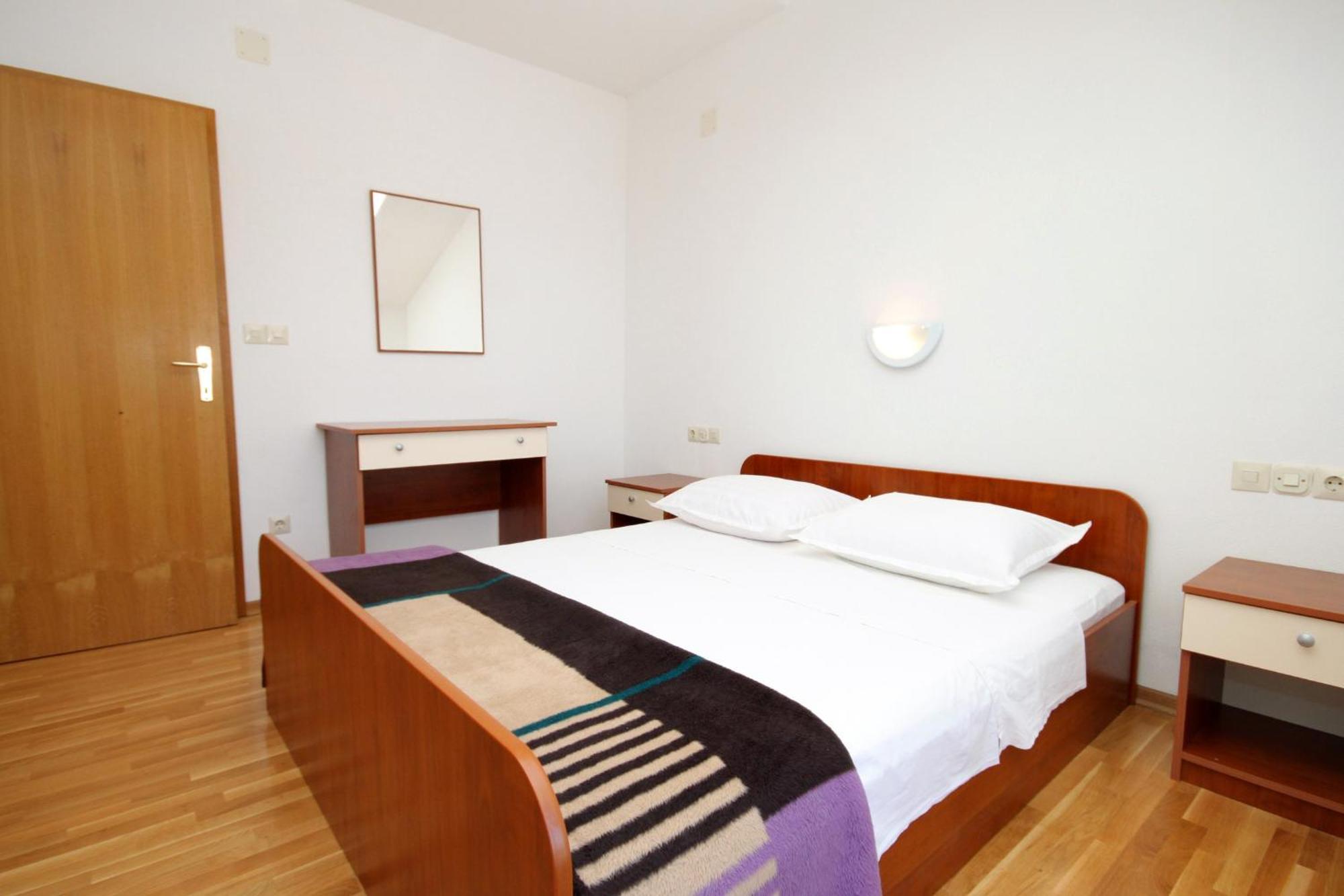 Apartments With A Parking Space Jelsa, Hvar - 8765 Jelsa  Rom bilde