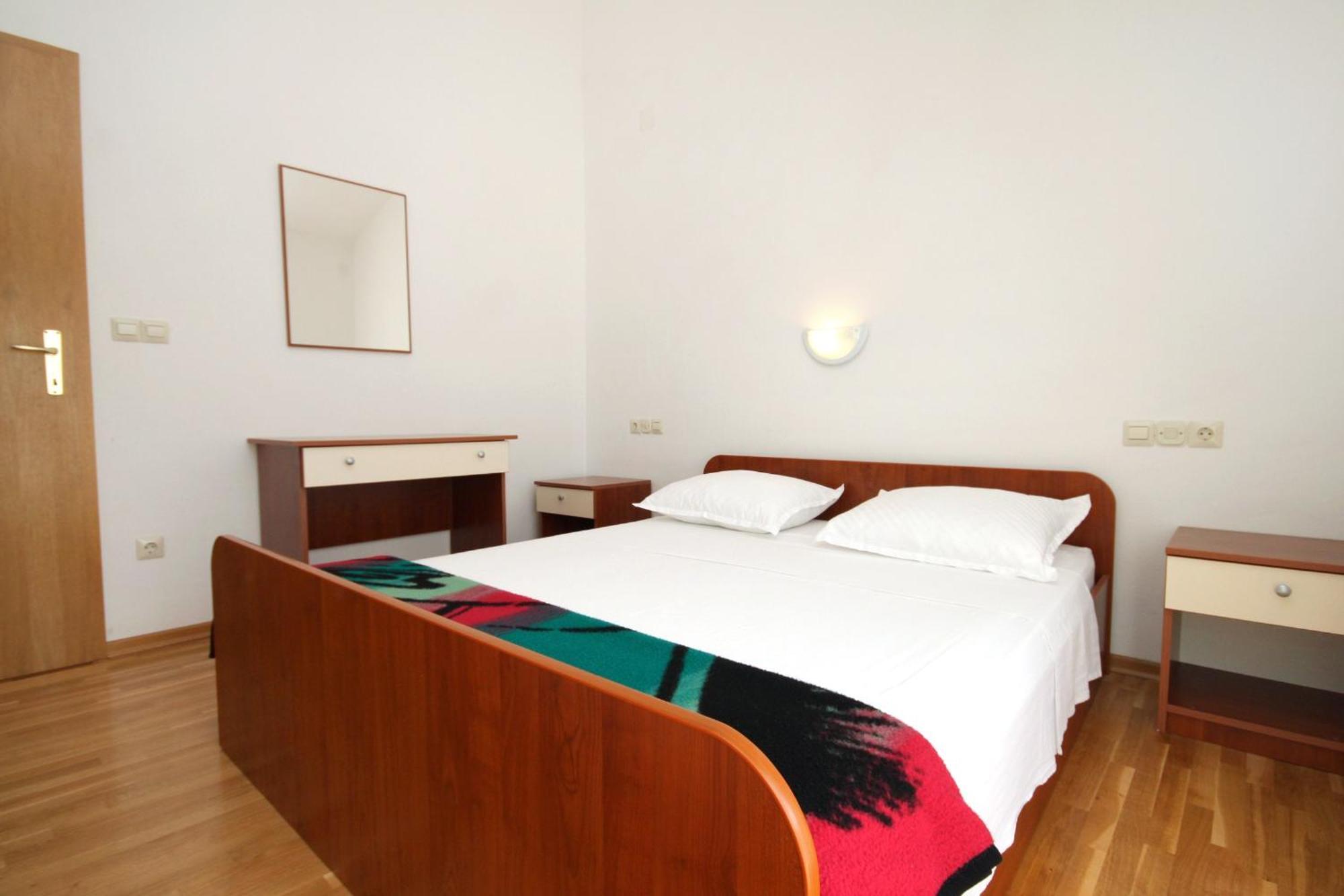 Apartments With A Parking Space Jelsa, Hvar - 8765 Jelsa  Rom bilde